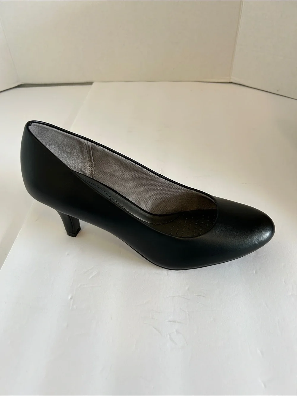 Life Stride Black Women's Mid-Heel Slip-On Pump PARIGI,BLACK KIDDY